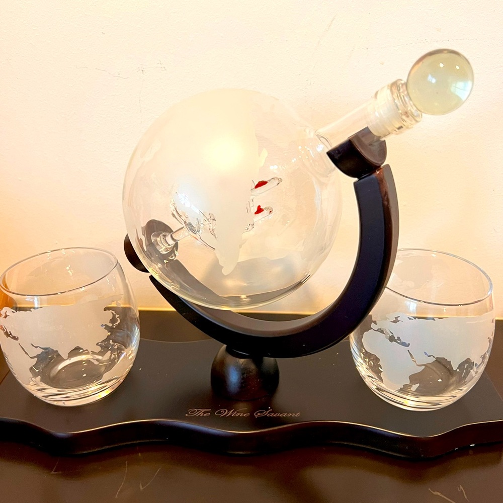 Globe Decanter w/two glasses.